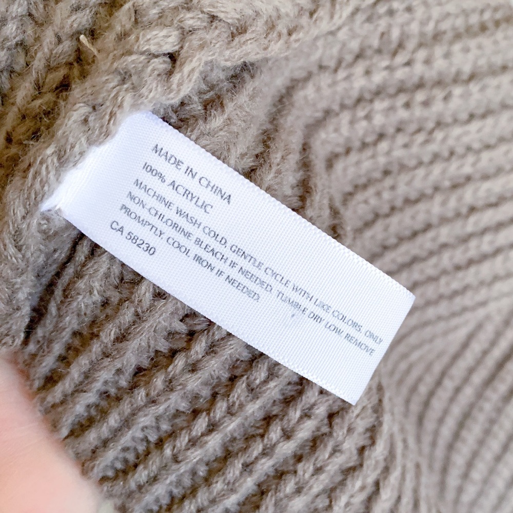 Beige Ribbed Knit Loop Infinity Scarf - Picture 3 of 4